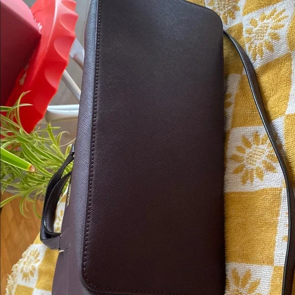 Authentic Kate Spade Hand/Crossbody Purple Bag - Picture 5 of 7